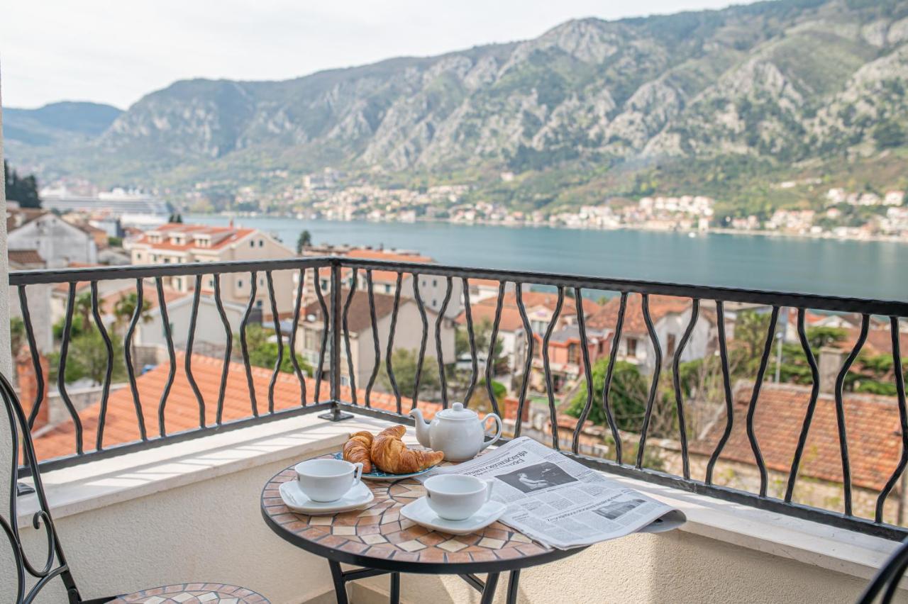 Enyana Luxury Suites Котор Екстер'єр фото